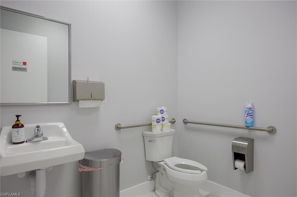 22904 Lyden Dr, Unit 1, Estero, FL 33928 Photo