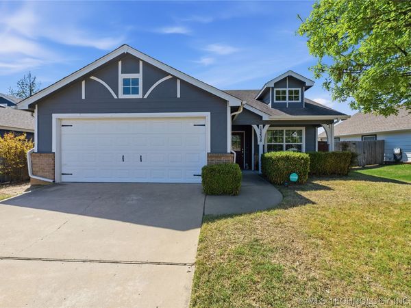 15208 E 108th Place North, Owasso, OK 74055