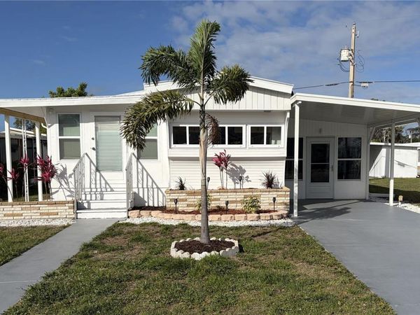 5001 OAKLAND HILLS AVENUE , SARASOTA, FL 34234