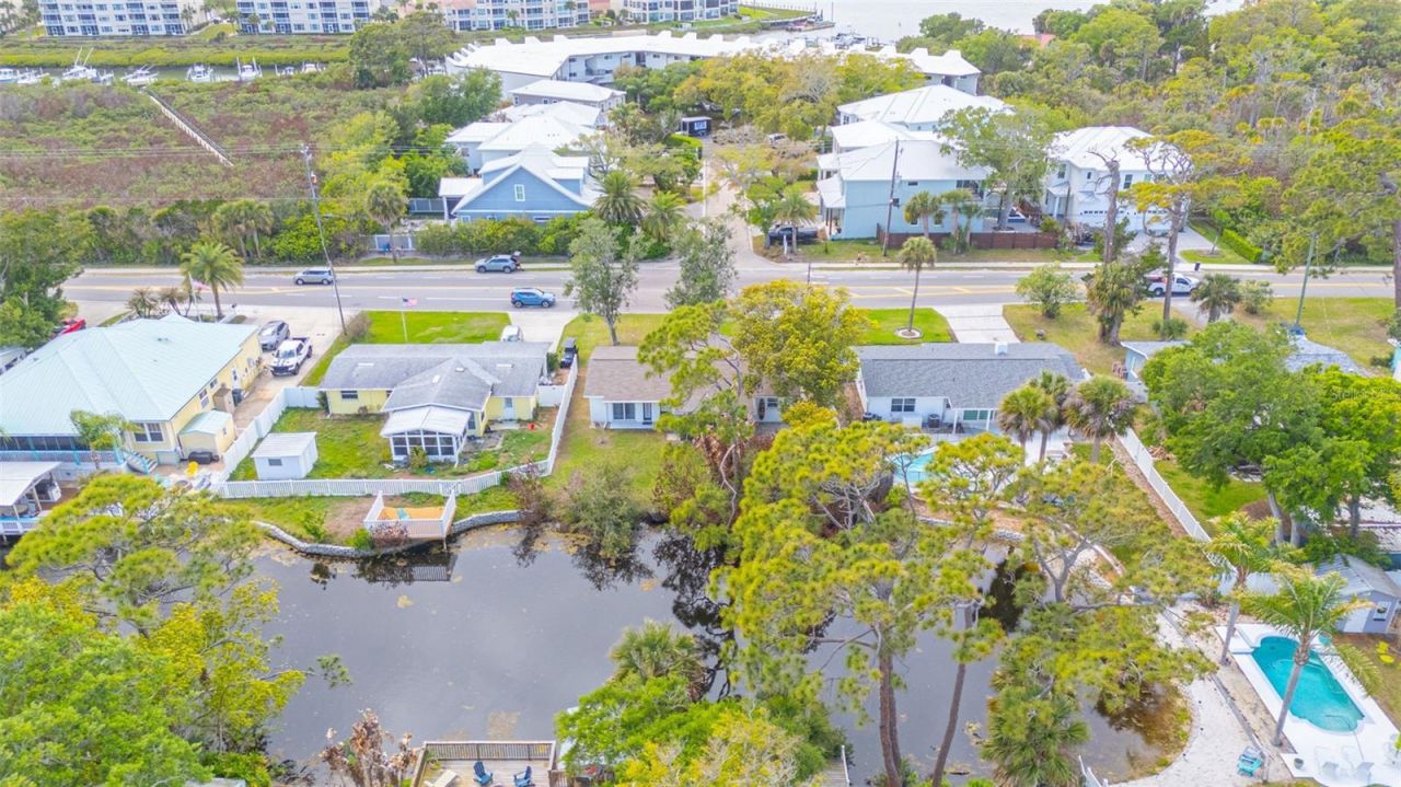 517 S Peninsula Avenue, New Smyrna Beach, FL 32169 Photo