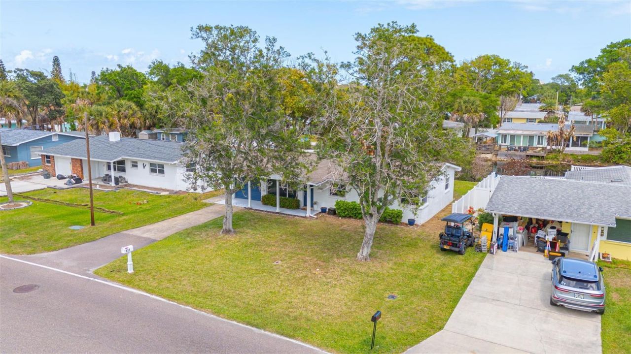 517 S Peninsula Avenue, New Smyrna Beach, FL 32169 Photo