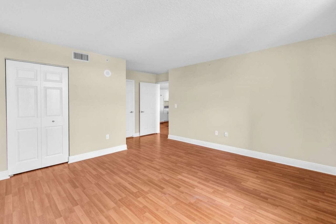 3000 Coral Way, Unit 507, Miami, FL 33145 Photo