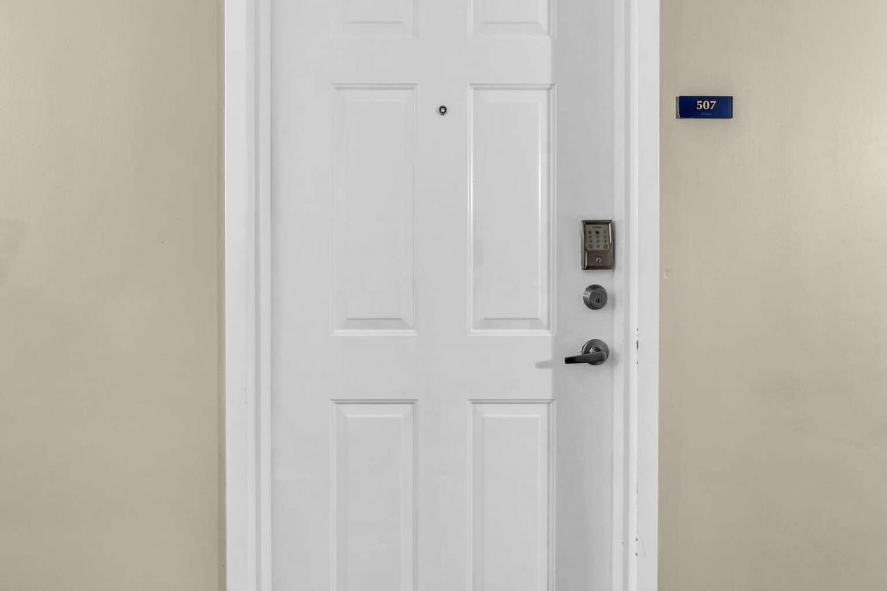 3000 Coral Way, Unit 507, Miami, FL 33145 Photo