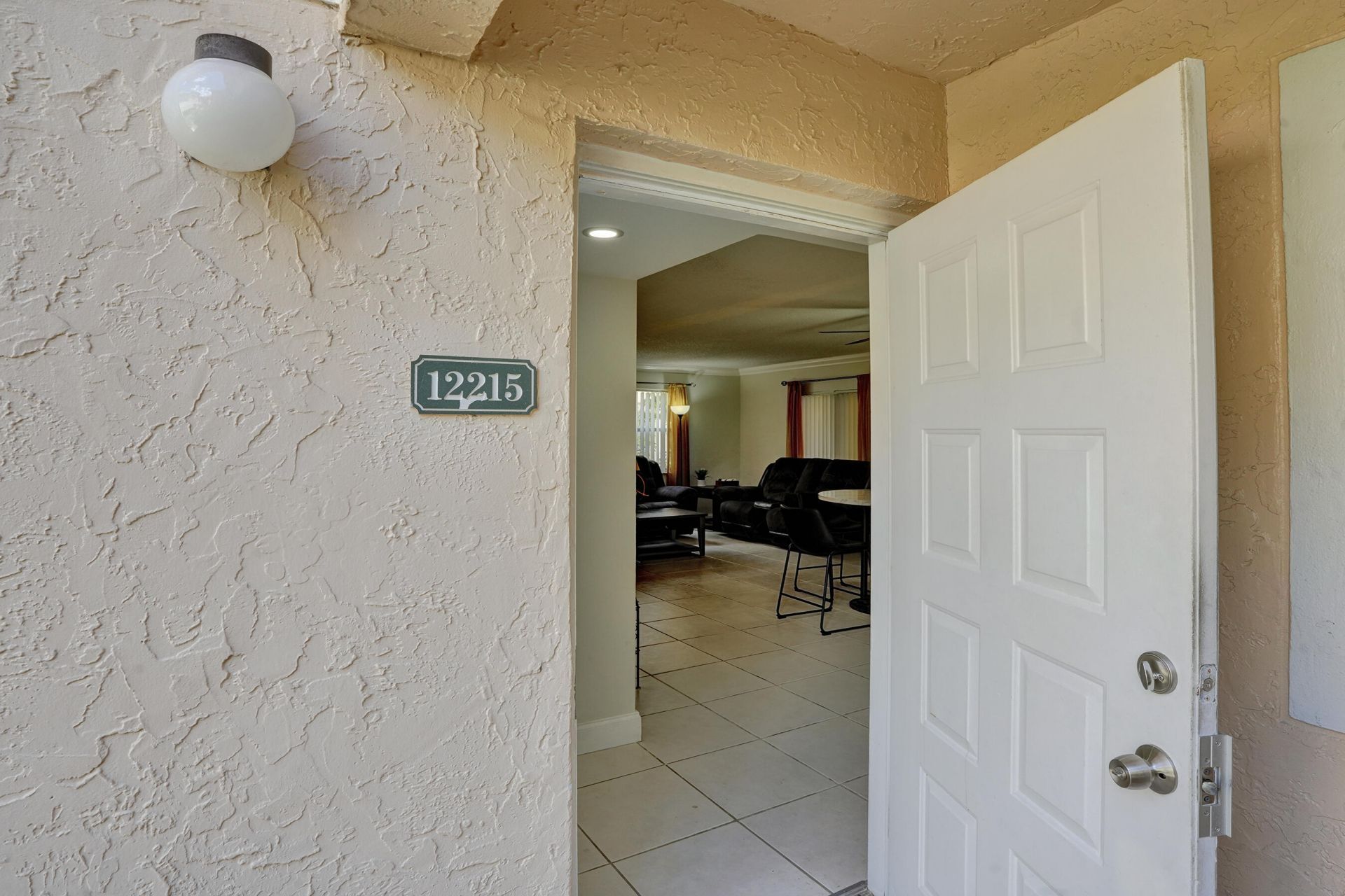 12215 Royal Palm Boulevard, Unit 4q, Coral Springs, FL 33065 Photo