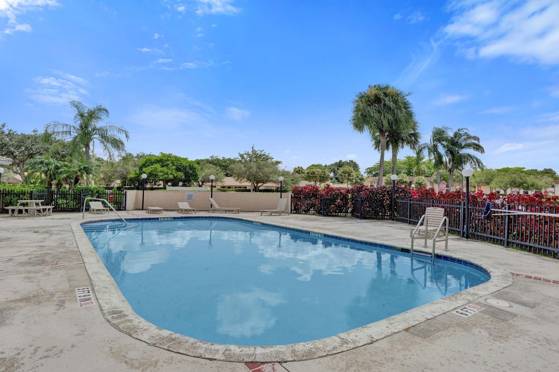 12215 Royal Palm Boulevard, Unit 4q, Coral Springs, FL 33065 Photo