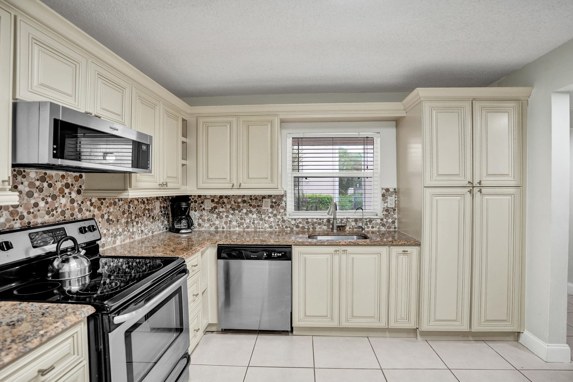 12215 Royal Palm Boulevard, Unit 4q, Coral Springs, FL 33065 Photo