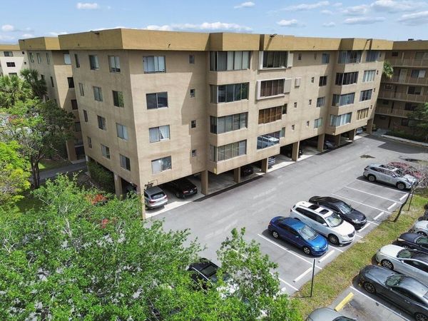 8030 Hampton Boulevard, Unit 404, North Lauderdale, FL 33068