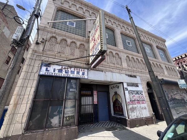 22 N Pulaski Road, Unit 1R, Chicago, IL 60624