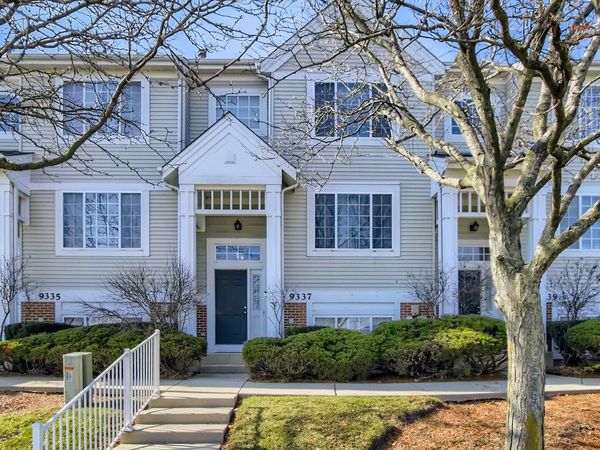 9337 Harrison Street, Des Plaines, IL 60016