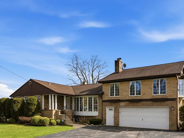 8622 Bayport Lane , Cary, IL 60013