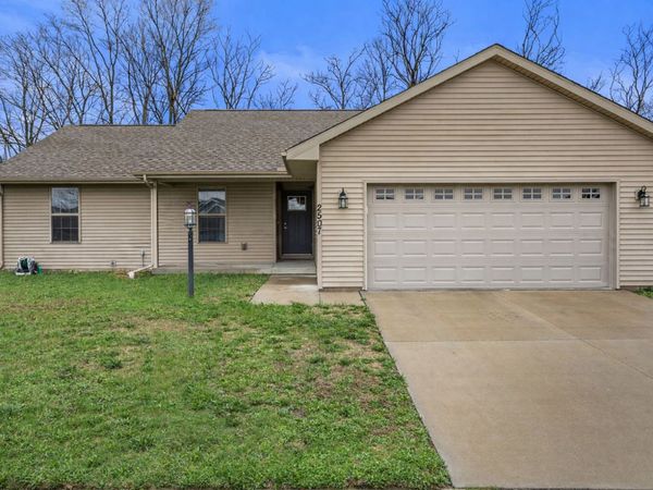 2507 N Fairfield Drive , Urbana, IL 61802