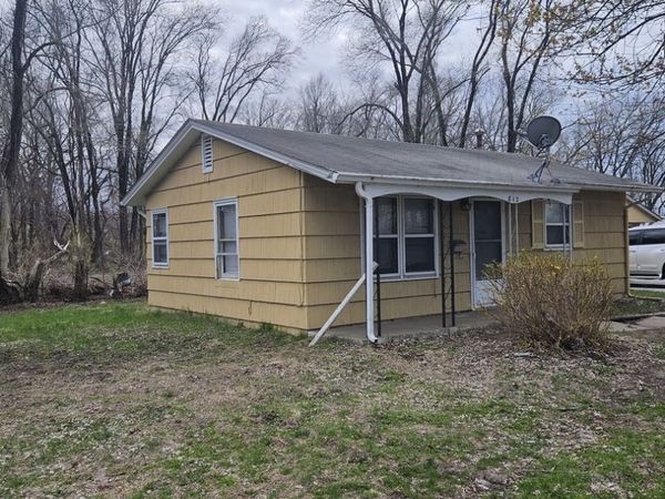 812 37th Avenue , Rock Island, IL 61201