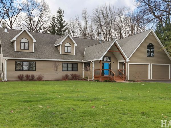 4321 Lakewood Road , McHenry, IL 60050