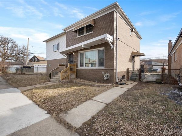 7935 S Blackstone Avenue , Chicago, IL 60619