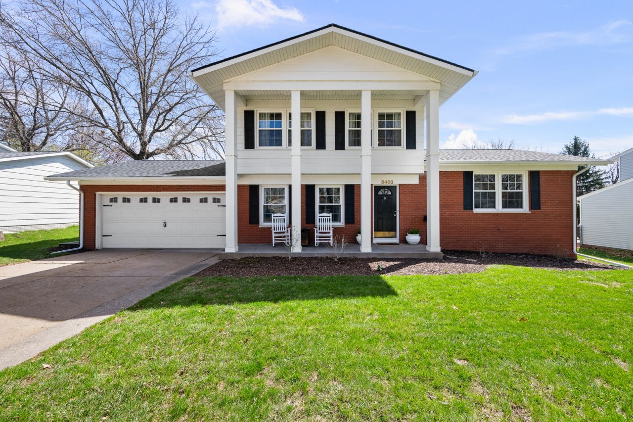 3403 Forest Road, Davenport, IA 52807 Main Photo