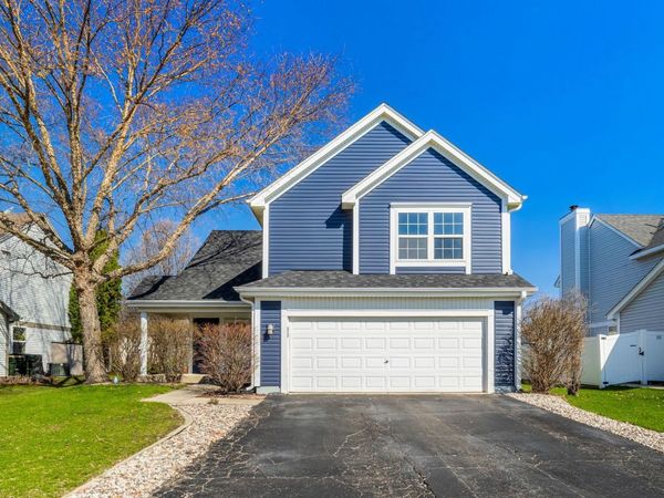 5 Longview Court , South Elgin, IL 60177