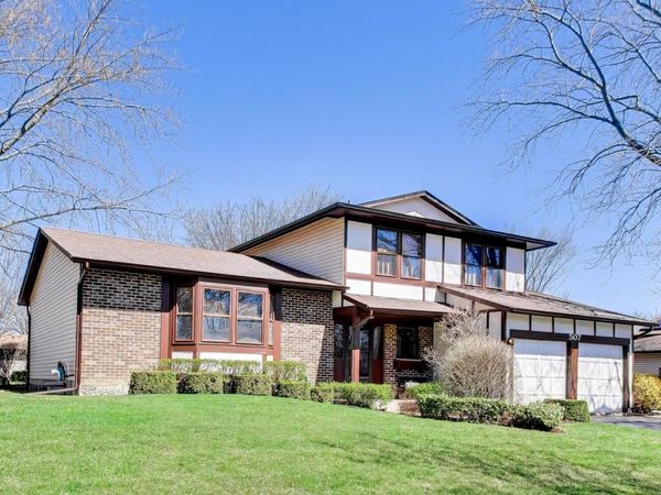 507 Ridgewood Lane , Buffalo Grove, IL 60089