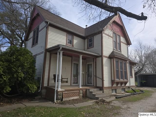 220 N Scofield, Carthage, IL 62321 Main Photo