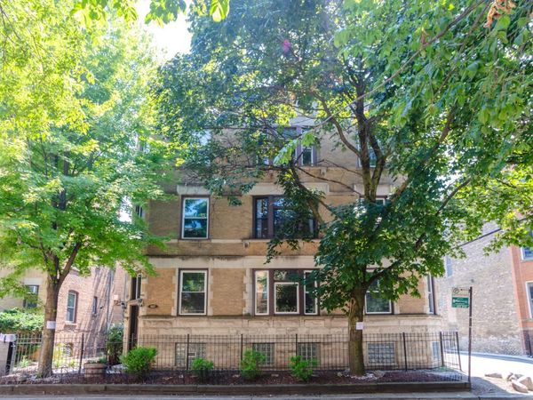 807 W NEWPORT Avenue, Unit 2, Chicago, IL 60657