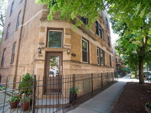 807 W NEWPORT Avenue , Unit 2, Chicago, IL 60657