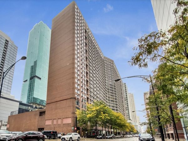 Unit 2214, Chicago, IL 60611