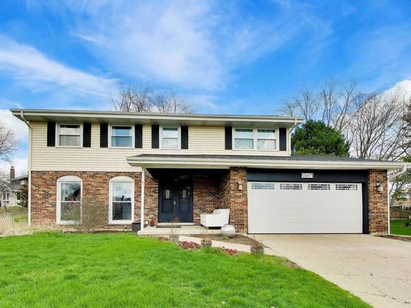 5S671 Buttonwood Court , Naperville, IL 60540