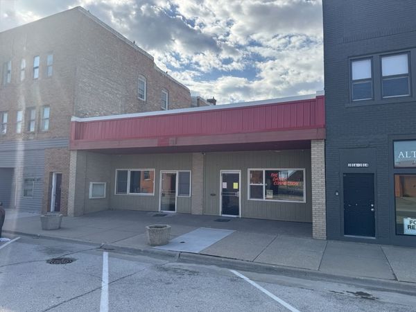 1018 15th Avenue , East Moline, IL 61244