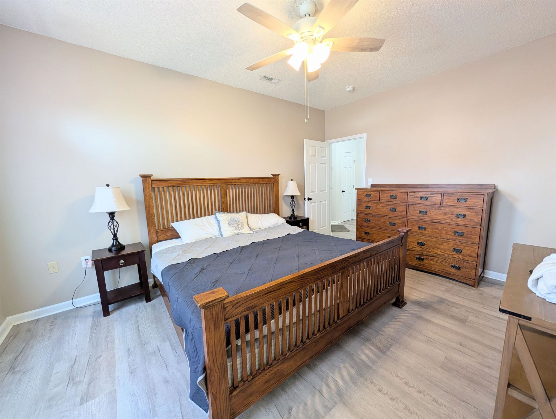 9772 Leyland Dr. Photo 8