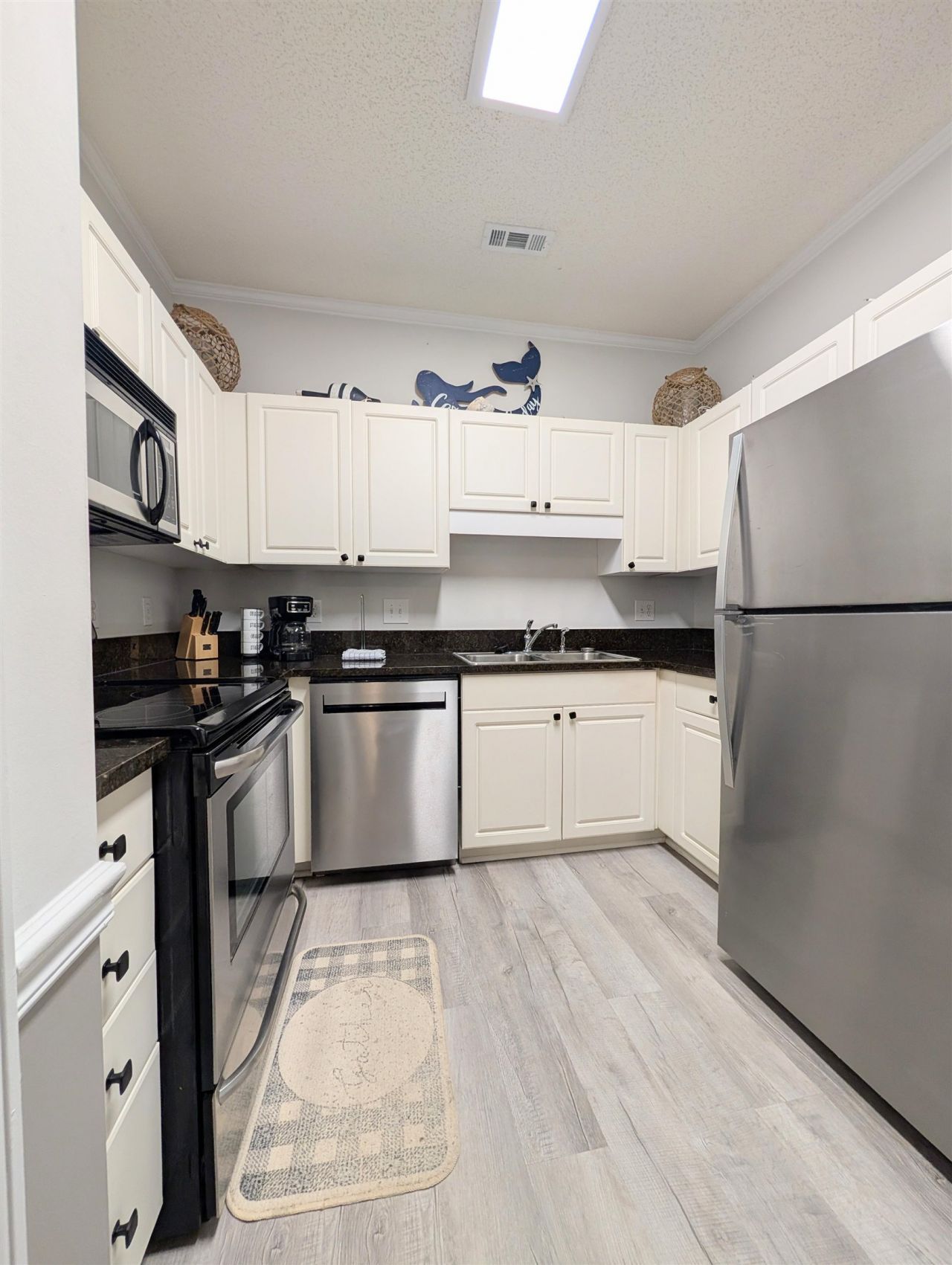 9772 Leyland Dr. Photo 9