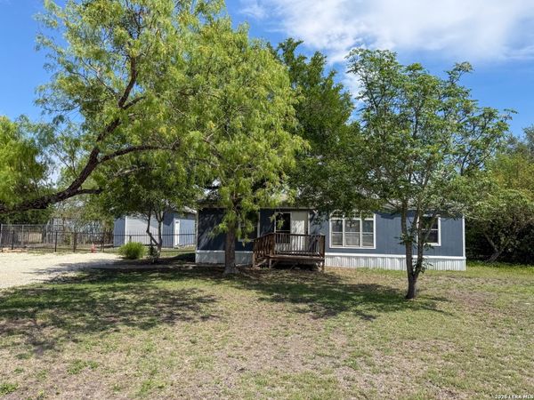 4506 Legend Falls, San Antonio, TX 78253