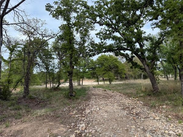 5020 Willow Oak Court, Poolville, TX 76487
