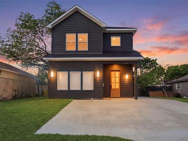 2515 Macon Street, Dallas, TX 75215