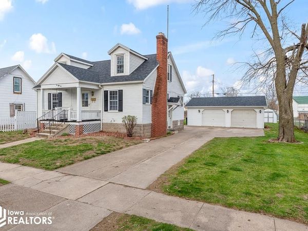 256 S Moore Street, Ottumwa, IA 52501