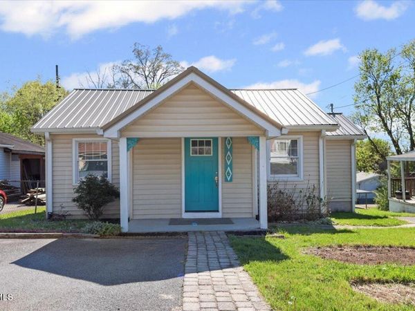 306 Arbutus Avenue, Kingsport, TN 37660