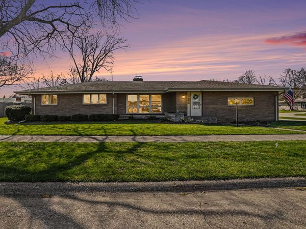 2904 Veronica Drive, St. Joseph, MI 49085