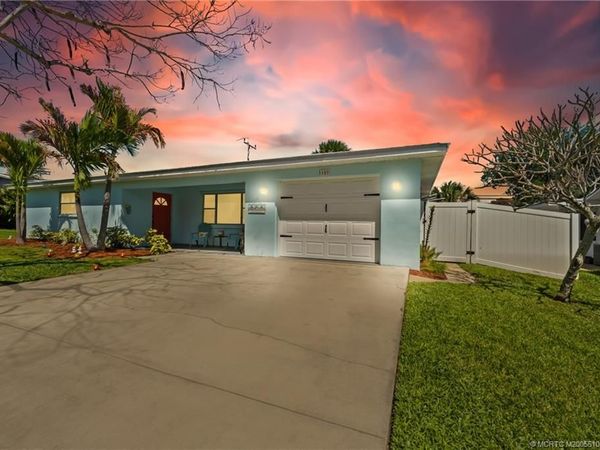 3389 NE Linda Drive, Jensen Beach, FL 34957