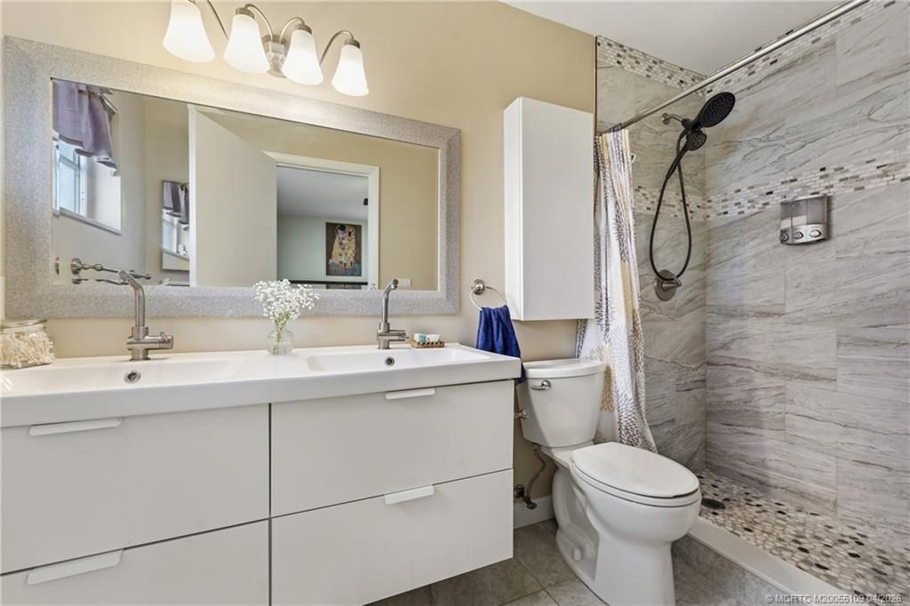 3389 NE Linda Drive, Jensen Beach, FL 34957 Photo