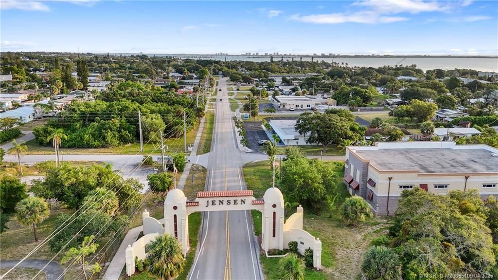 3389 NE Linda Drive, Jensen Beach, FL 34957 Photo