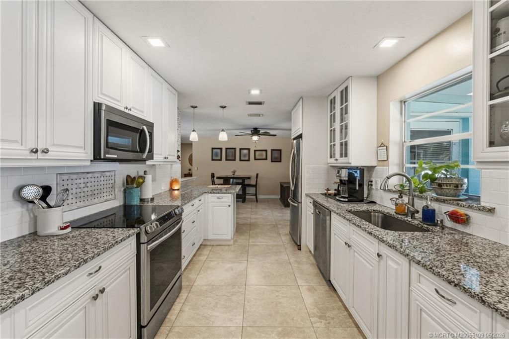 3389 NE Linda Drive, Jensen Beach, FL 34957 Photo