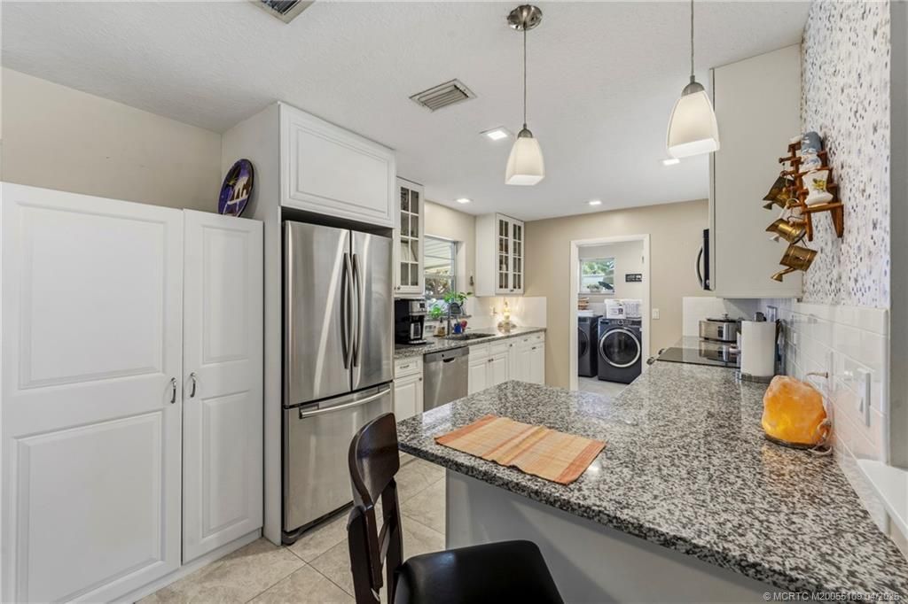 3389 NE Linda Drive, Jensen Beach, FL 34957 Photo