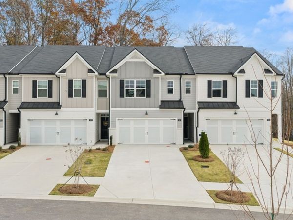 1304 Aura Lane, Lawrenceville, GA 30045