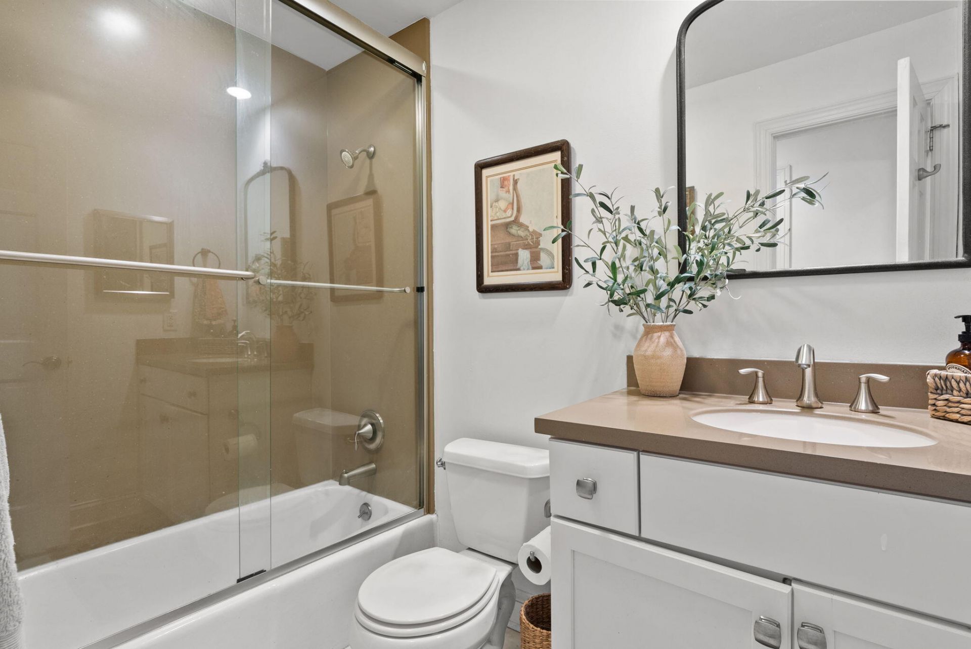 971 Foxcroft Road Photo 22