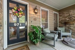 971 Foxcroft Road photo 4