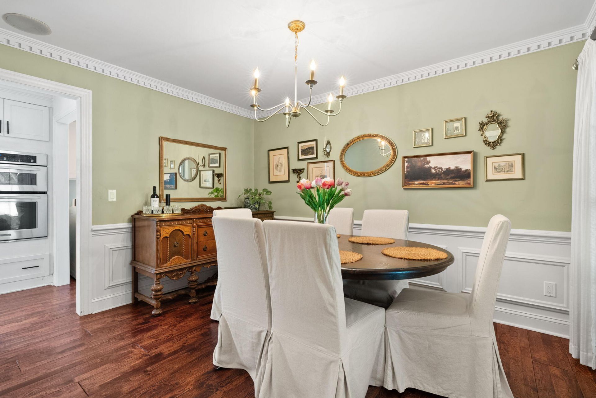 971 Foxcroft Road Photo 8