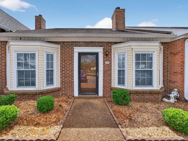 2041 Union Pl , Columbia, TN 38401