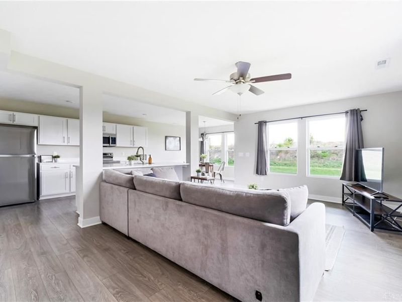 778 Oakdale Drive, Jamestown, OH 45335 Photo 9