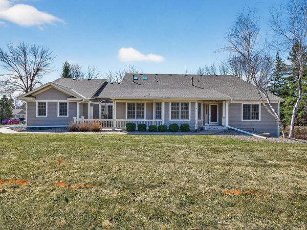 1692 Kerry Lane, Woodbury, MN 55125