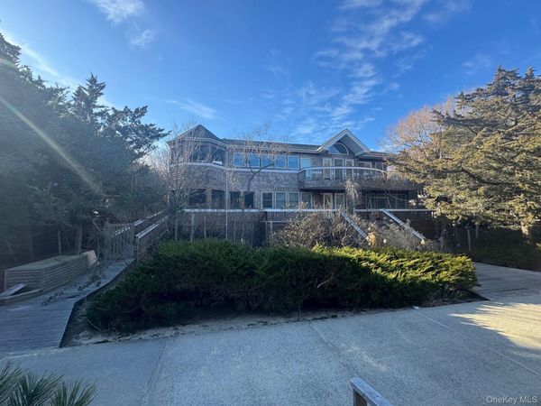 Ocean Beach, NY 11770