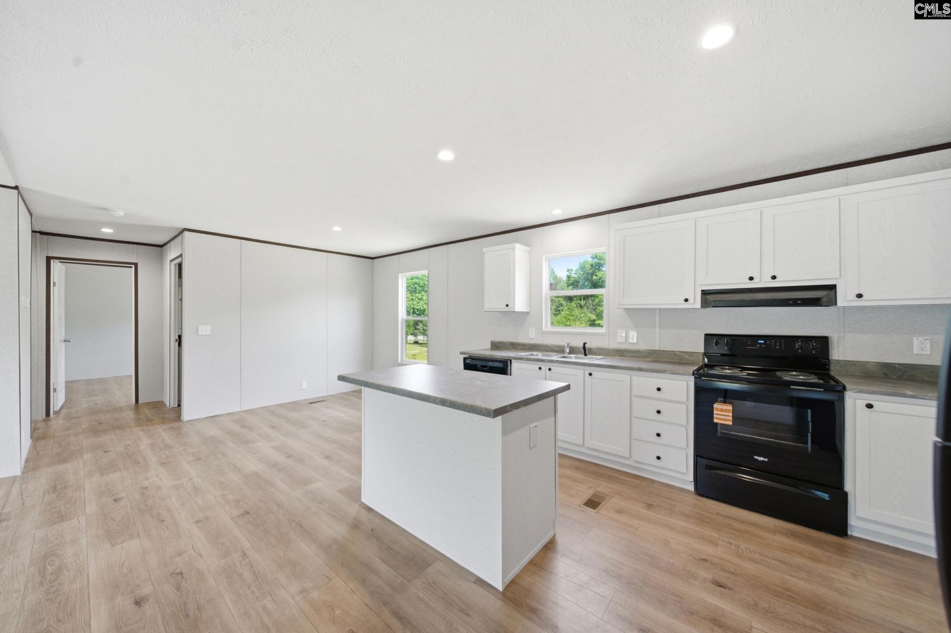 166 Elgain Cockrell Road Photo 9