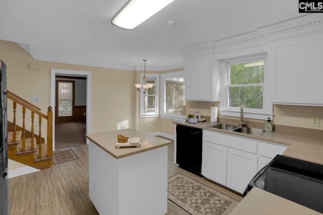 208 Timbercreek Court Photo 8